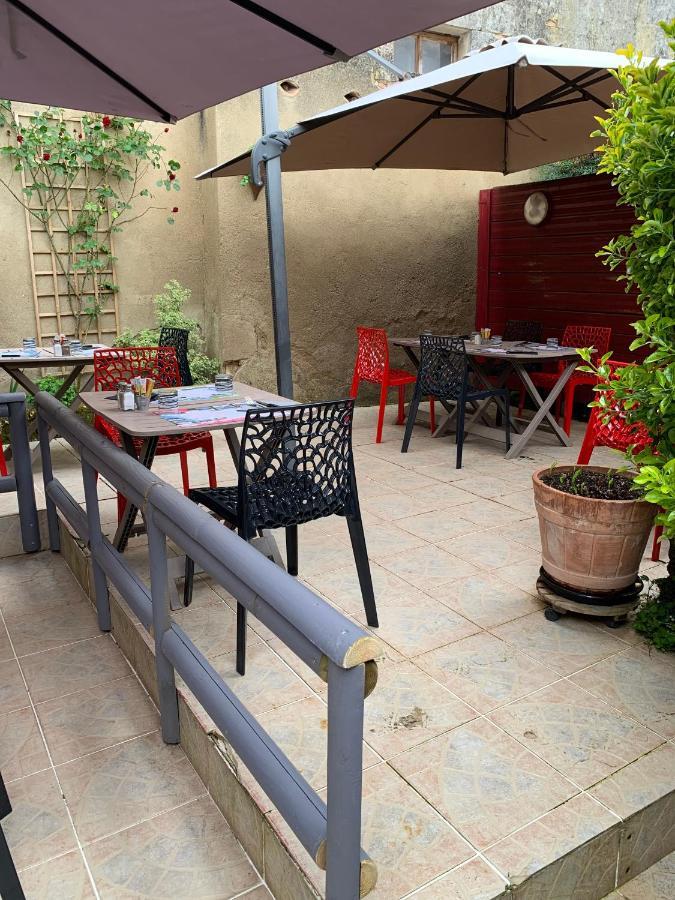 Hotel Restaurant De L'Union Mirambeau  Zewnętrze zdjęcie