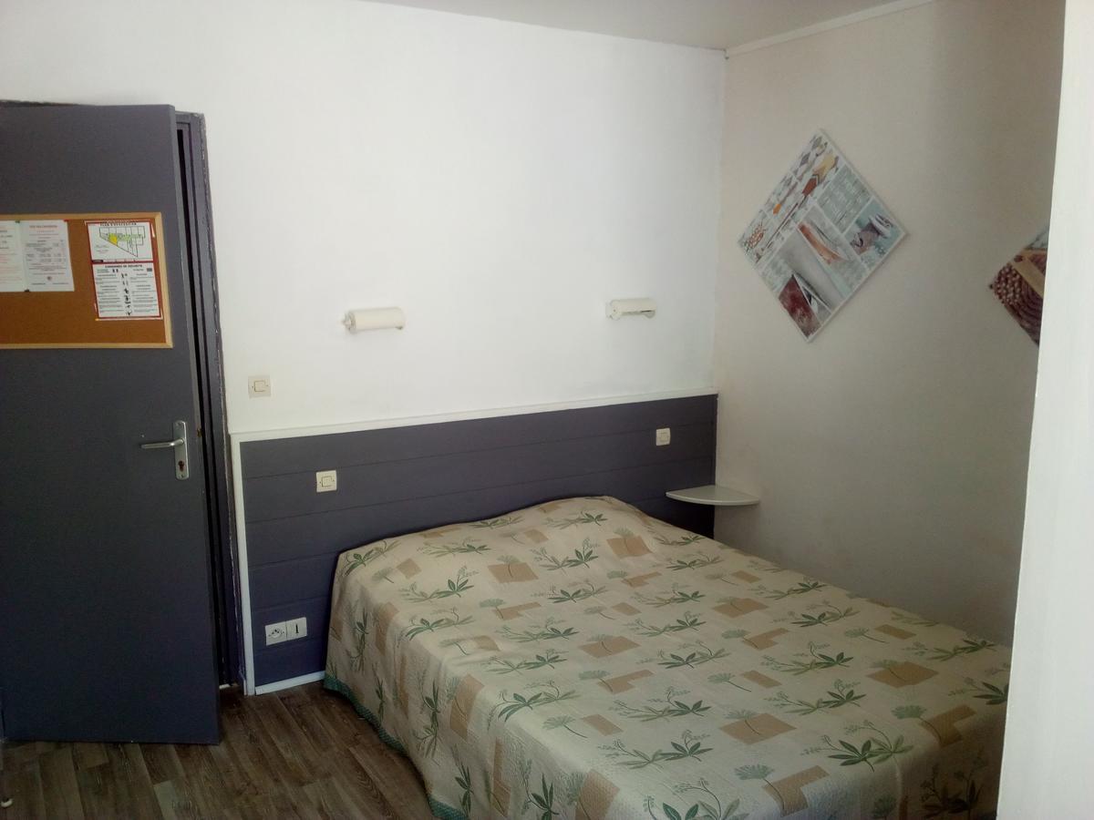 Hotel Restaurant De L'Union Mirambeau  Zewnętrze zdjęcie