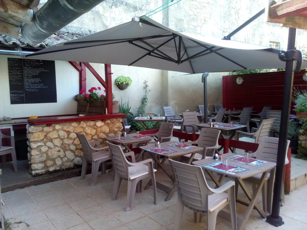 Hotel Restaurant De L'Union Mirambeau  Zewnętrze zdjęcie
